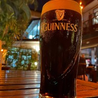 The U.n Irish Pub And Restaurant