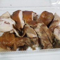 เป็ดพะโล้ เจ้เล็ก (ตลาดบางขุนศรี)