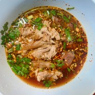 ครัวยายรูญ