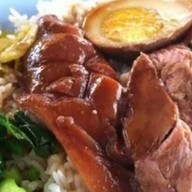 ผลไม้สด 9 กิโล (ปากทางบ้านเอื่ออาธร 9กิโล)