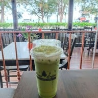 เมนูของร้าน Raya Restaurant & wine bistro / Raya Coffee