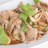 ร้านแซ่บเลย ส้มตำ ยำ ลาบ ก้อยซอยจุ๊!!! อาหารอีสาน สาขาถนนใหญ่