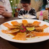 ส้มตำ ลาว ลาว คาเฟ่ หาดใหญ่