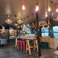 บรรยากาศ dx playground and bistro