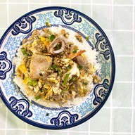 อาหารบ้านน้องซออุล ข้างธนาคารกรุงเทพ สาขาบ้านบึง ( ร้านข้าวต้มกระดูกอ่อน )
