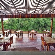 บรรยากาศ คีรี วารี สะปัน Kiri Vari Restaurant