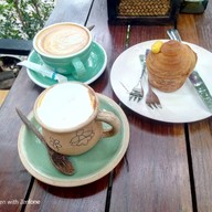 Yody Coffee & Family