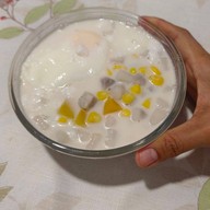 เมนูของร้าน บัวลอยปริญญา บ้านฟ้าปิยรมย์