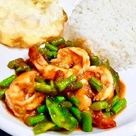 ข้าวขาหมูตุ๋นเห็ดหอมคุณสา-ข้าวต้มปลา ร่มเกล้า