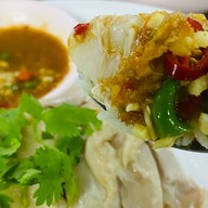 แก้วข้าวมันไก่ตอนวัดเกาะ