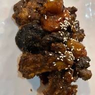 พัมกอรี