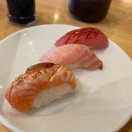 Fin Sushi เมญ่า