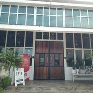 Folkways Khlongyai Cafe’& Bistro 1