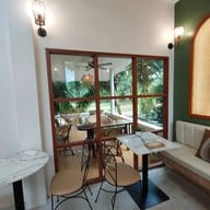 บรรยากาศ หวาย คลาสสิก คาเฟ่ (Whay Classic Cafe)