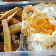 อิ่มอร่อยอ๋อยตามสั่ง