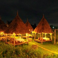 ศรีนาม่าน