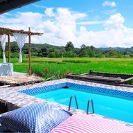 ศรีนาม่าน