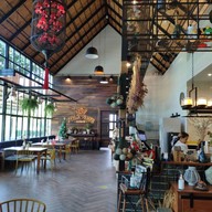 Folkways Khlongyai Cafe’& Bistro 1