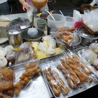 เจ๊กอย น้ำเต้าหู้