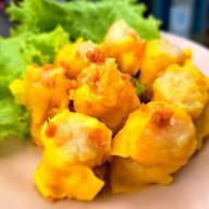 คุณเพ็ญอาหารเช้า(โจ๊ก ปาท่องโก๋เจ้าเก่าสงขลา) ใต้ถุนบ้าน