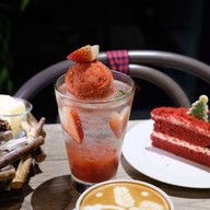 The Hub Cafe and Eatery พระราม 9