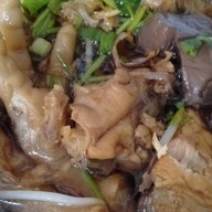 ร้าน น้องโปรย ก๋วยเตี๋ยวหมู🐷