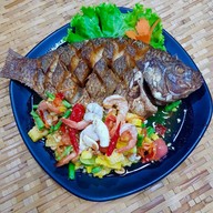 อีสานลันนา