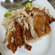 เมนูของร้าน แสงเจริญข้าวมันไก่