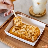 นมปัง แจ้งวัฒนะ