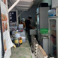 ตู้เสบียง by เอื้อง วิภาวดี-รังสิต