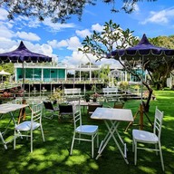 พฤกษา คาเฟ่ เรือนพฤกษา Coffee & Bistro