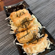 เมนูของร้าน กุ้งเผา หมึกย่าง รัชดา