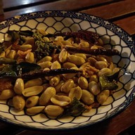 เมนูของร้าน แจ่มจันทร์ บาร์ แอนด์ บิสโทร