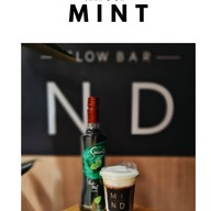 Mind Slowbar Coffee (Mokapot / Flair / Drip) ประตูน้ำ ซอยเพชรบุรี 19