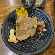 เนื้อ ล้วน ล้วน ทาวน์อินทาวน์