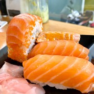 ไข่หวานบ้านซูชิ เมืองคอน