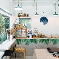 ขนมไทยเสน่ห์ คาเฟ่ต์ (Sane Cafe and Workshop) อิสรภาพ
