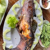 สวนอาหารเบญจรงค์