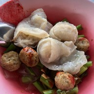 ก๋วยเตี๋ยวลูกชิ้นปลานายใบ้พระราม5 เชิงสะพานพระราม5ฝั่งนนท์