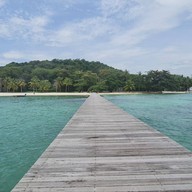 เกาะขาม