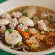 เมนูของร้าน ลุงหงบก๋วยเตี๋ยวต้มยำ