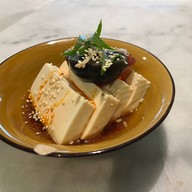 เมนูของร้าน ตั้งใจย่าง ถนนจันทน์