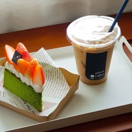 PIECE OF CAKES BYWITTA -