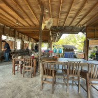 ต๋าหลิ่ง จอมทอง