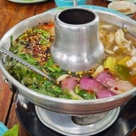 เมนูของร้าน คุ้มสนองคุณ
