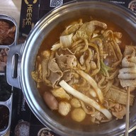 เมนูของร้าน Dookki Korean Topokki Buffet Central Rama3