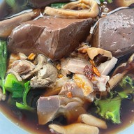 รอเรือ ก๋วยเตี๋ยวเป็ด