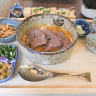 เมนูของร้าน KHAO-SŌ-i ริมน้ำปิง