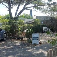 หน้าร้าน Reef Cafe' no.9 ร้านกาแฟ & เค้กอร่อย รีฟ คาเฟ่ นัมเบอร์ไนน์