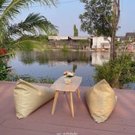 ร้านอาหารขวัญข้าว ริเวอร์ไซด์